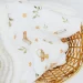 canastilla del recién nacido- cesta con ropa de bebé