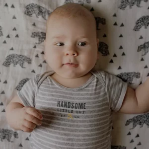 Nombres fuertes y elegantes para niño